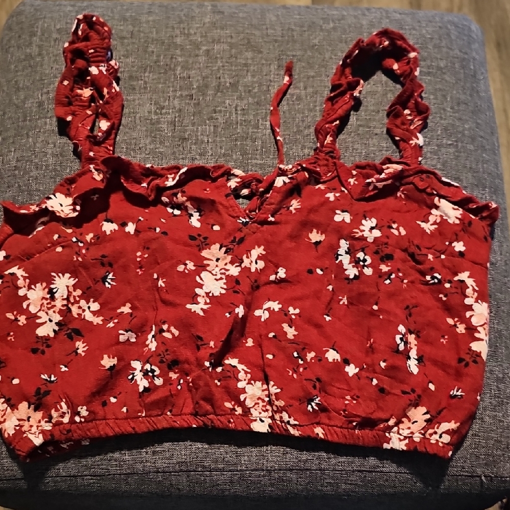 Abercrombie & Fitch Burgundy Floral Crop Top Summer Size Xsmall Ruffles